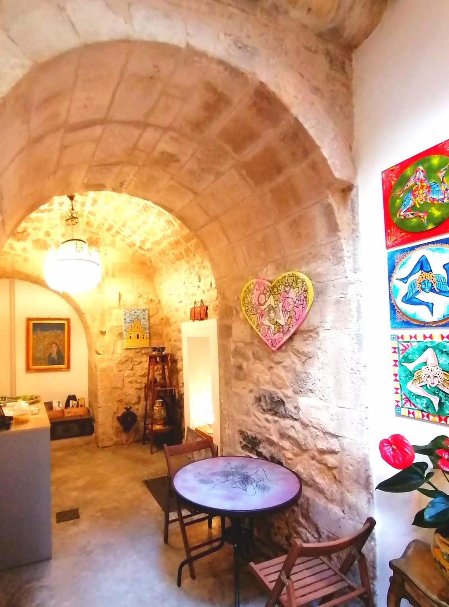 B&B Ibla Art Centro Ragusa Eksteriør billede
